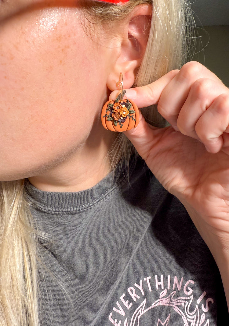 Floral Dangle Pumpkin Earrings