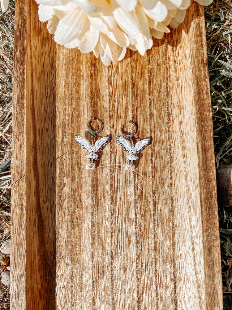 Snowy Owl Huggie Earrings