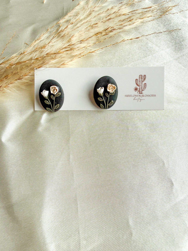 Minimalist Everyday Flower Stud Earrings
