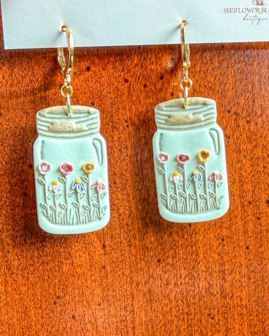 Wildflower In A Mason Jar Huggies